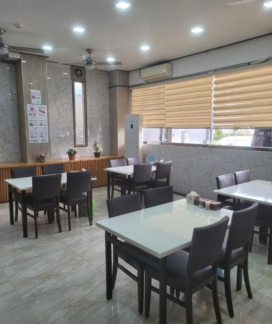 New Koa Condo Hotel 앙헬레스