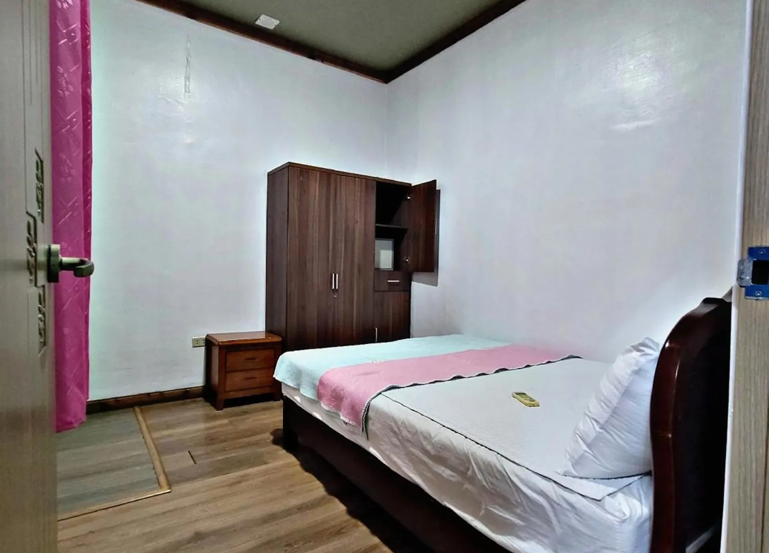 New Koa Condo Hotel Angeles 2*,  Philippines